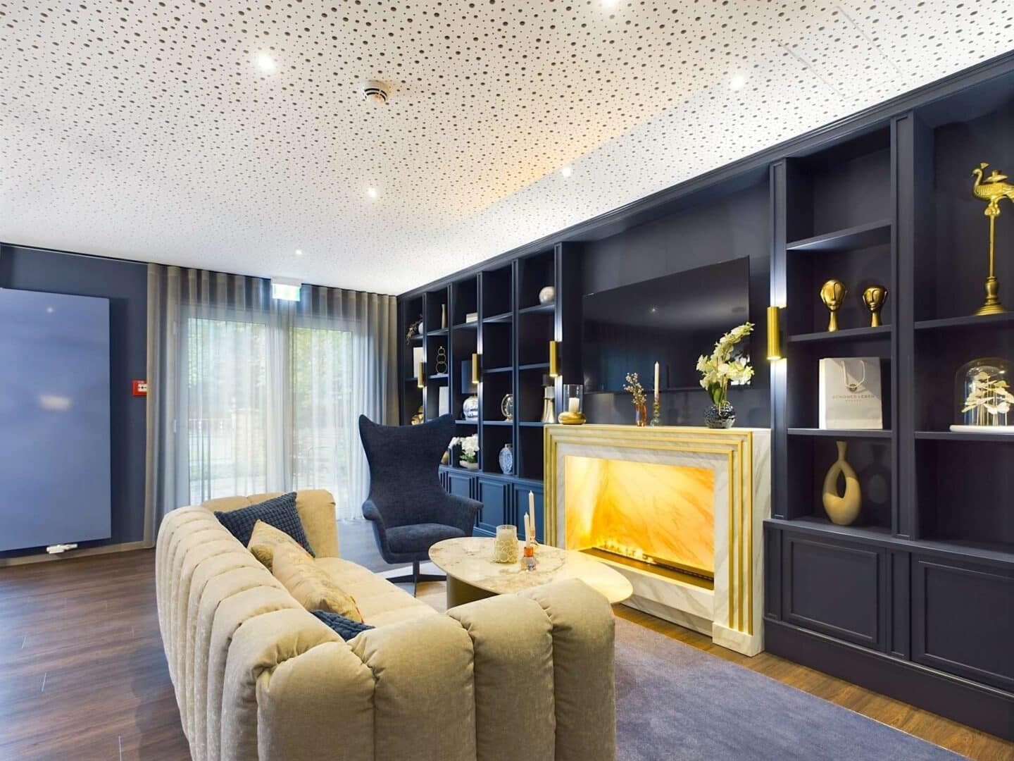 Kaminzimmer