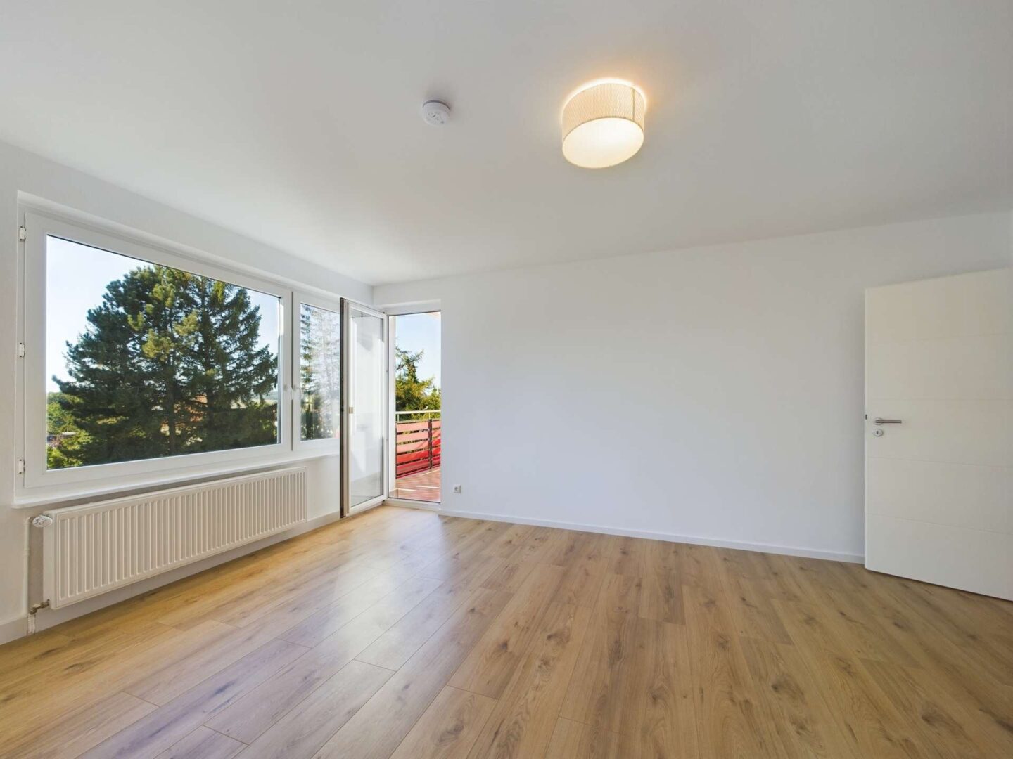 Wohnzimmer Bild 2