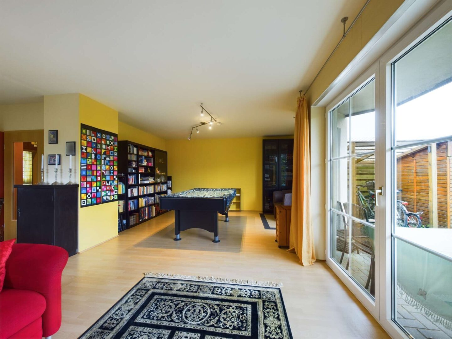 Freizeit / Büro