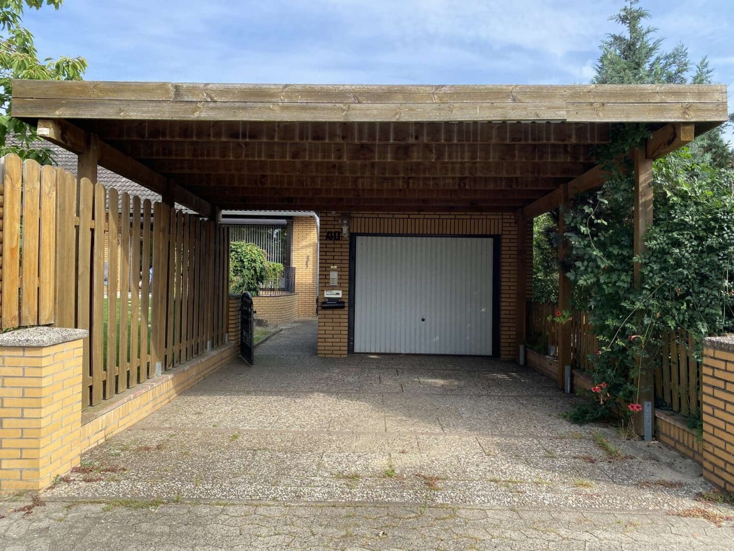 Carport