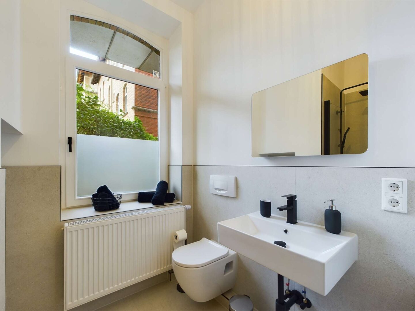 BADEZIMMER BILD