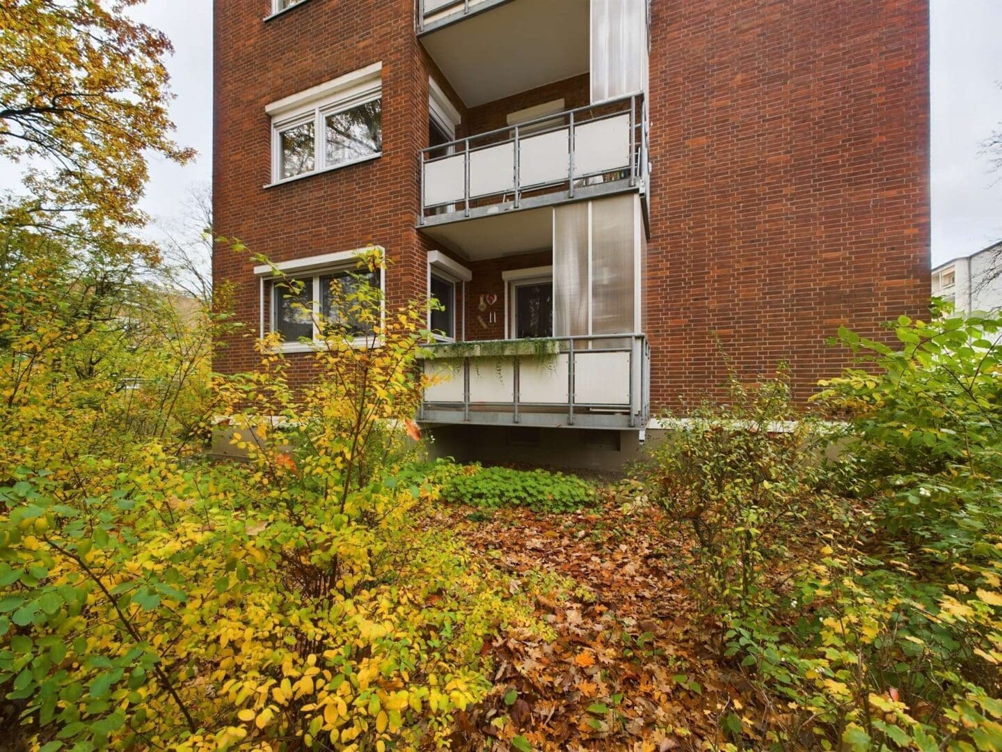 AUßENANSICHT BALKON