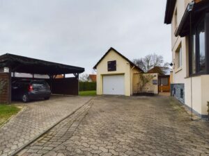 EINFAHRT / PARKEN / ZUGANG INNENHOF