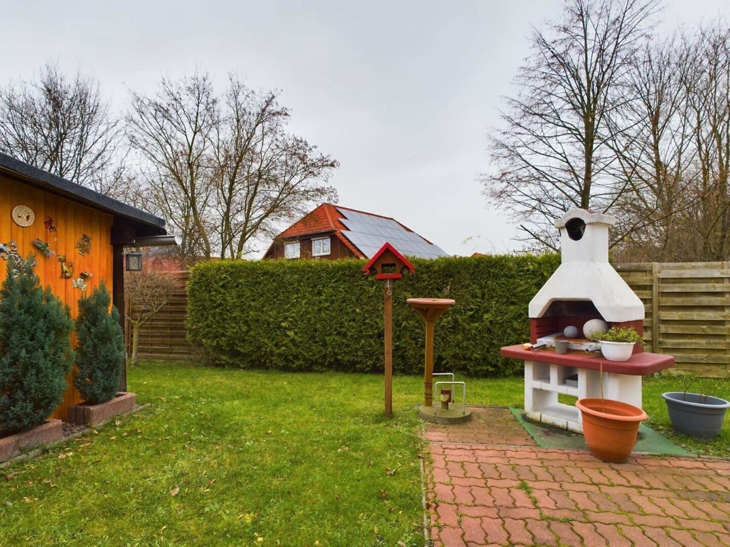 INNENHOF + GRILLBEREICH