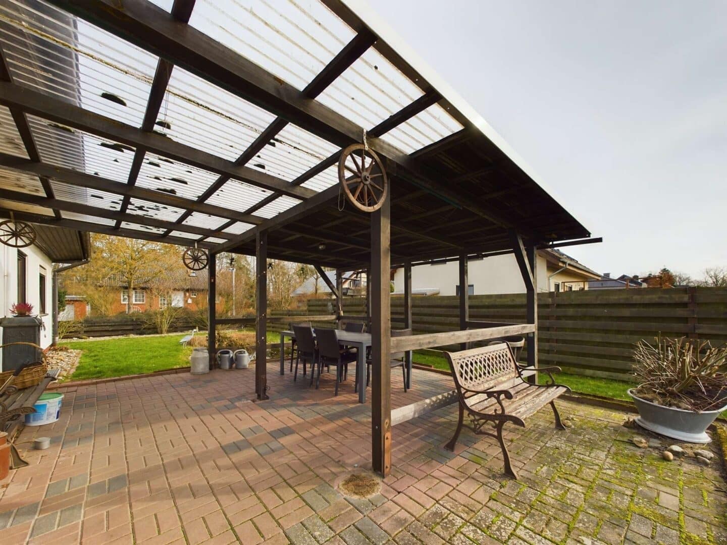Überdachte Terrasse