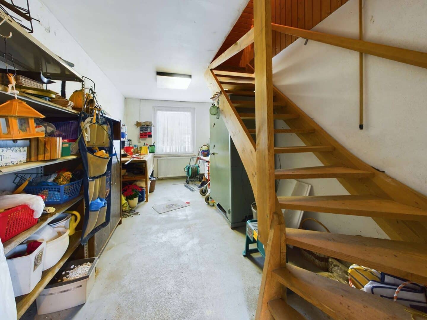 Abstellraum Garage