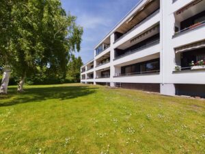 Hausansicht Rückseite + Gartennutzung