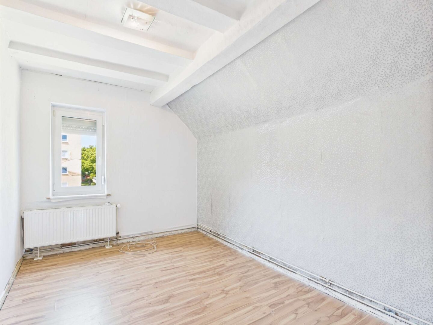 Zimmer 6 OG