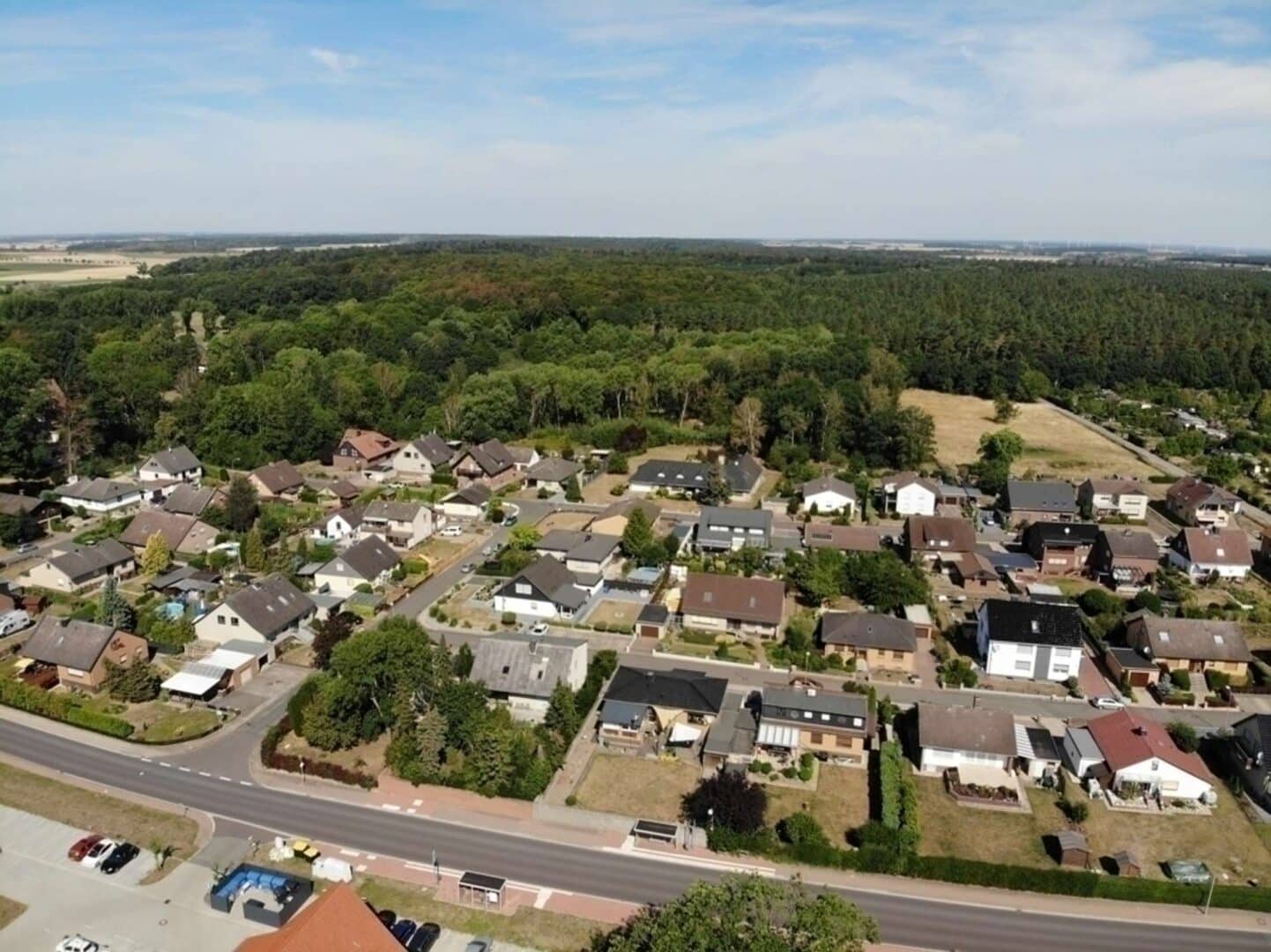 Naturnahe Lage mit Wald in direkter Nähe