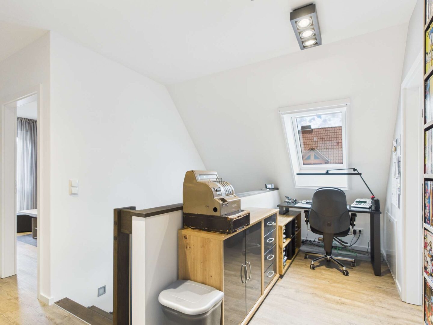 Empore / Homeoffice