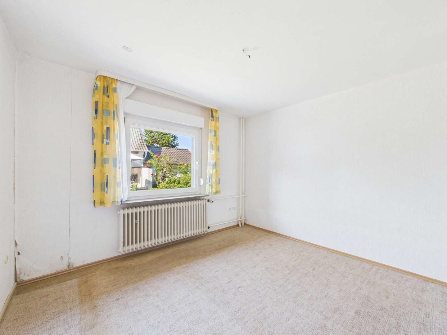 Zimmer 2 EG