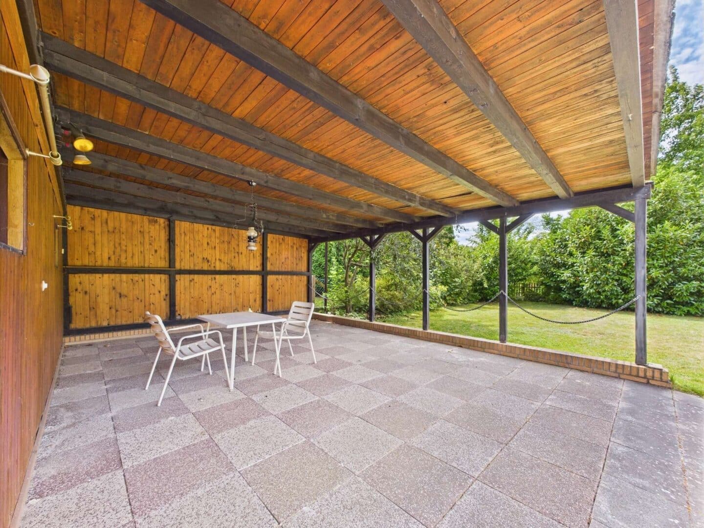 Überdachte Terrasse