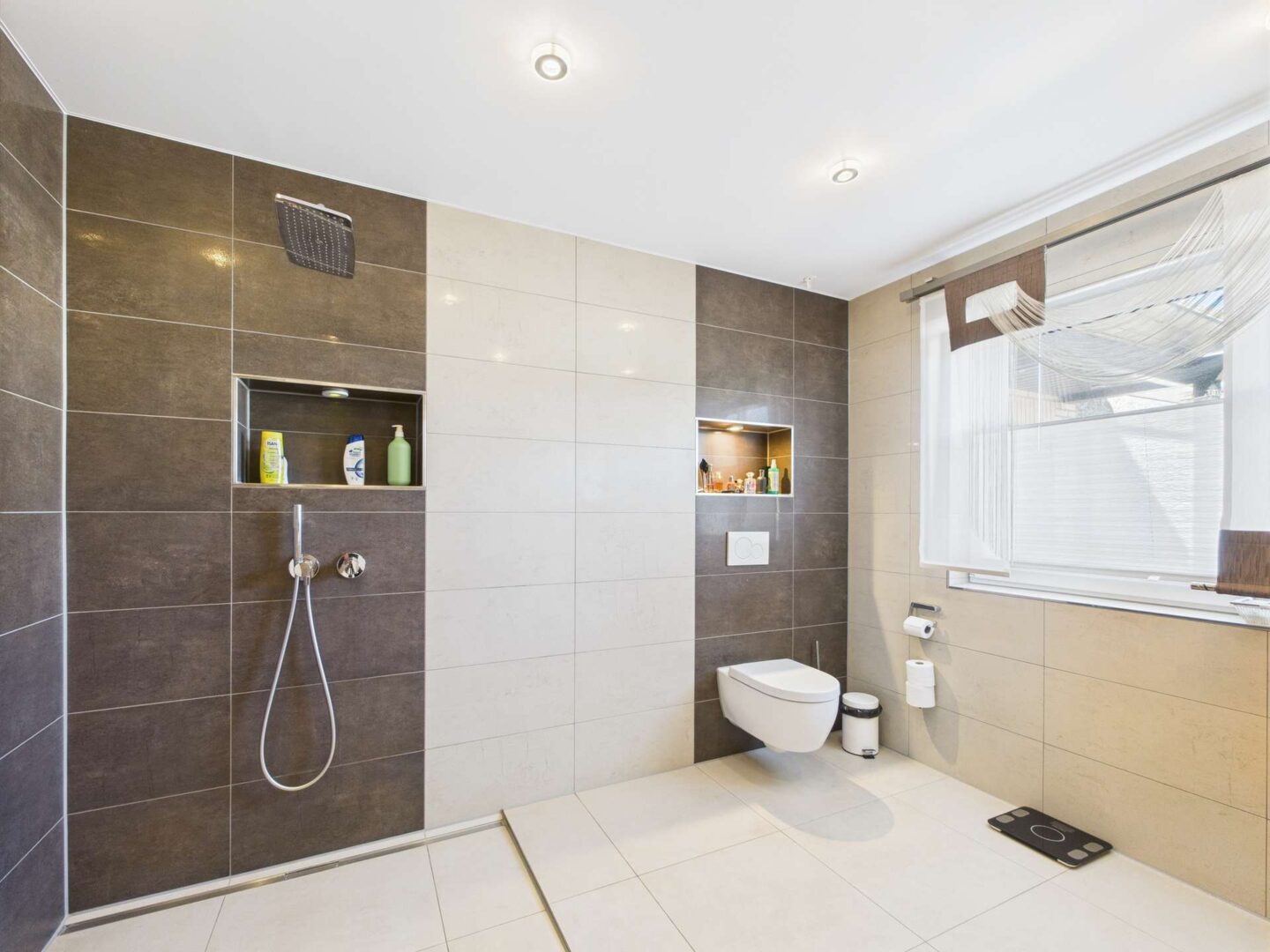 Badezimmer Erdgeschoss