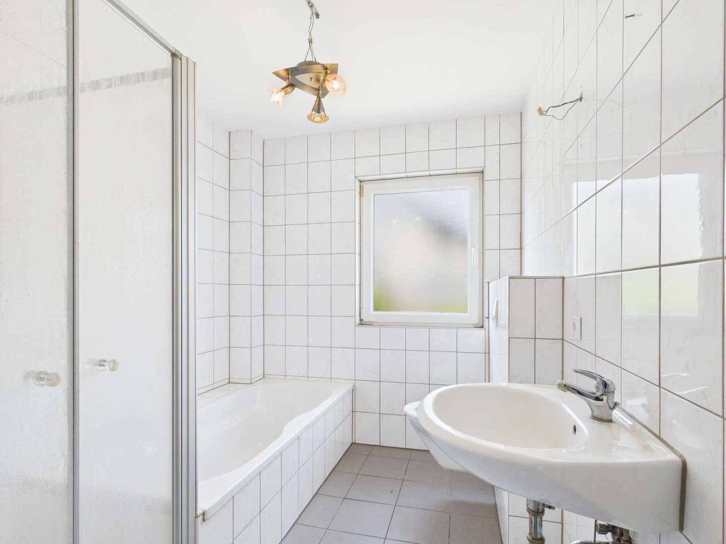 Badezimmer EG