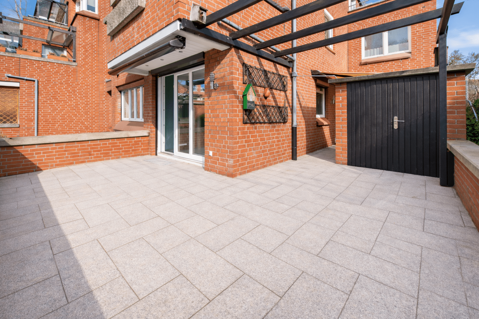 West-Terrasse