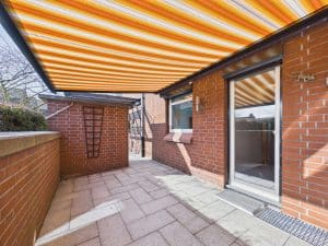 Südterrasse mit Markise