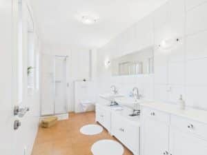 Badezimmer Erdgeschoss