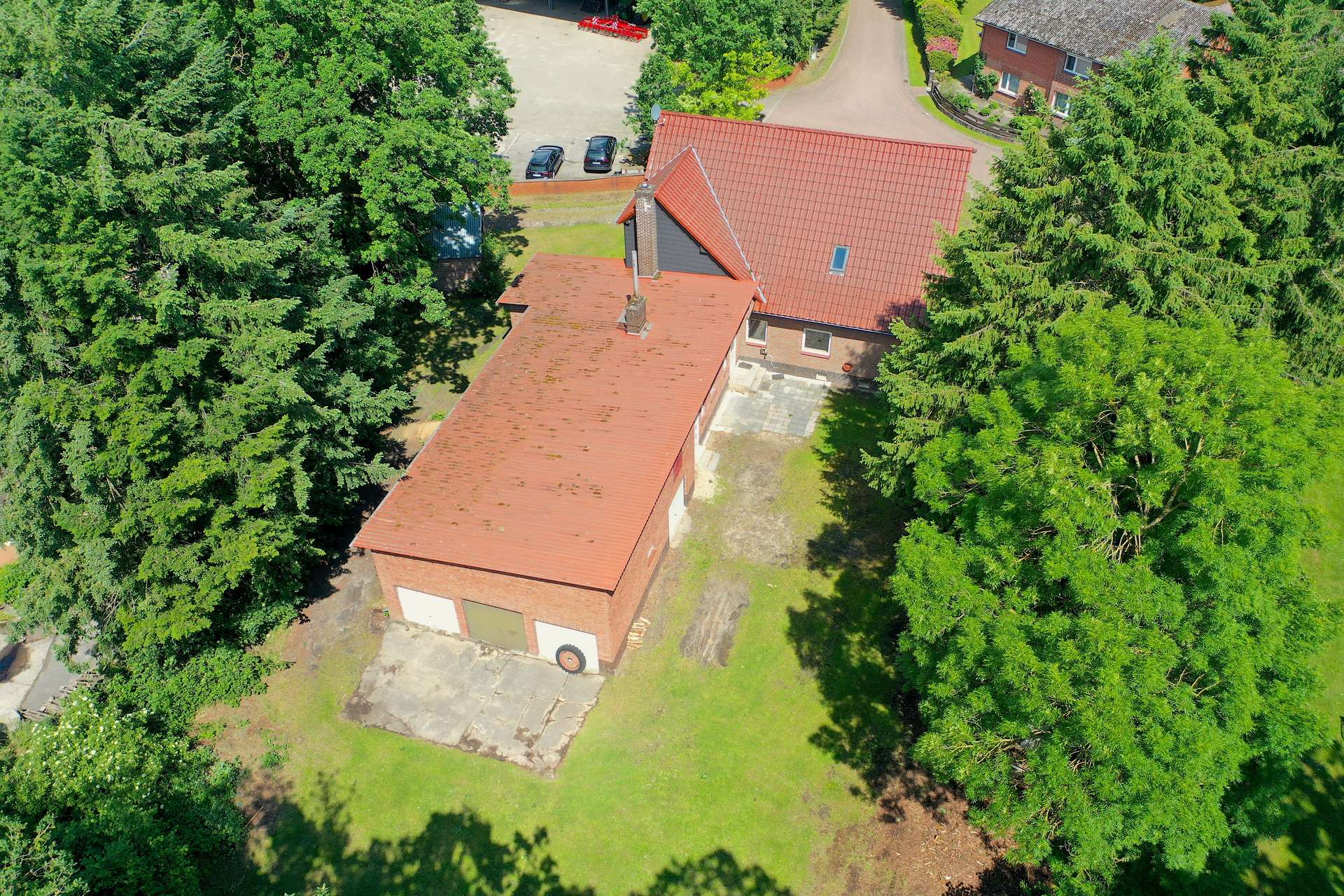 Gesamtansicht West / Ost