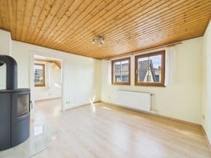 Zimmer 2 OG