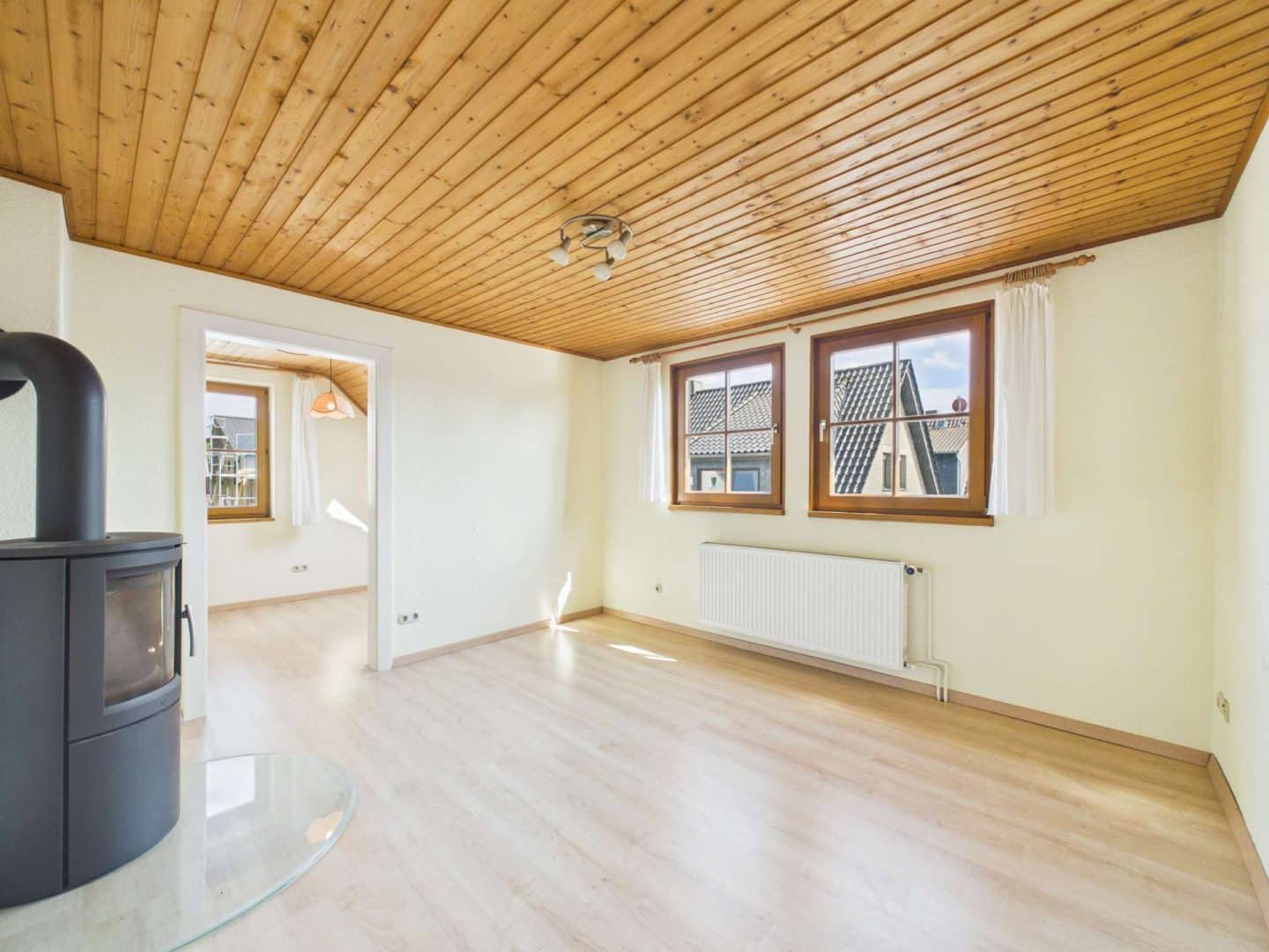Zimmer 2 OG
