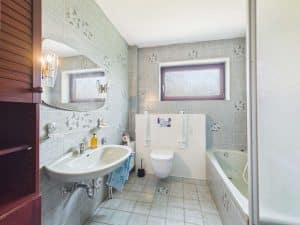 Badezimmer Erdgeschoss