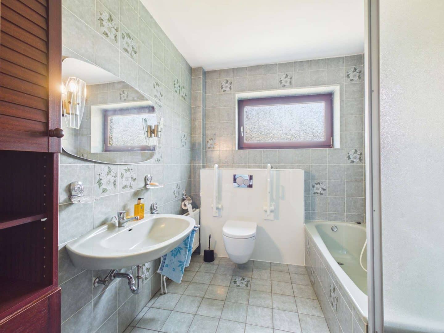 Badezimmer Erdgeschoss