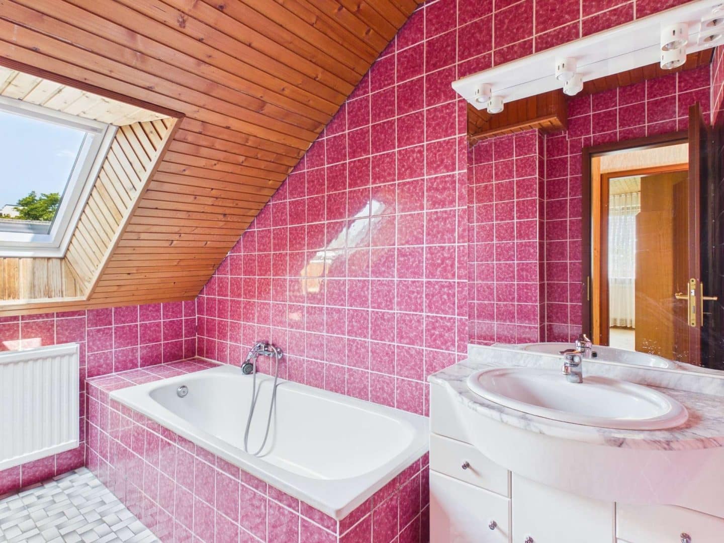 Badezimmer Dachgeschoss