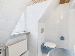 Badezimmer DG