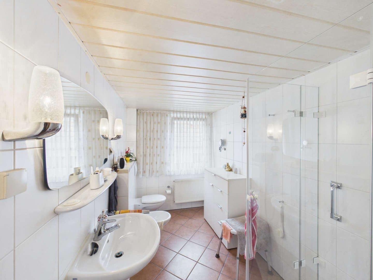 Badezimmer EG