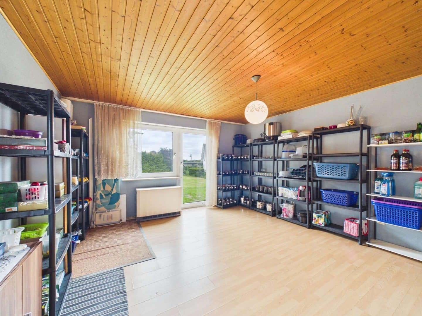 Zimmer 2 EG