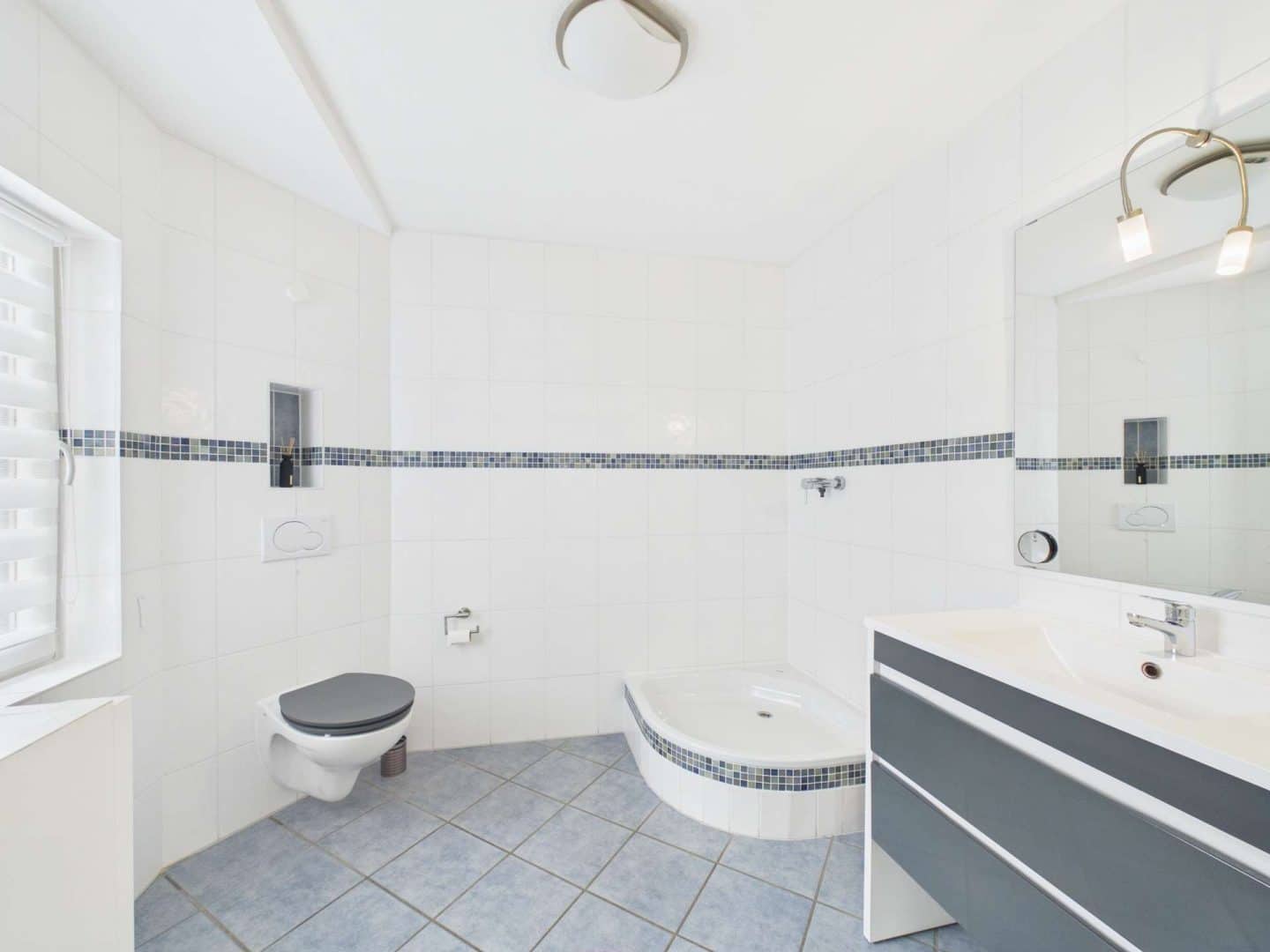 Badezimmer Erdgeschoss