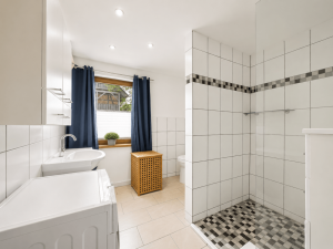 Badezimmer Erdgeschoss