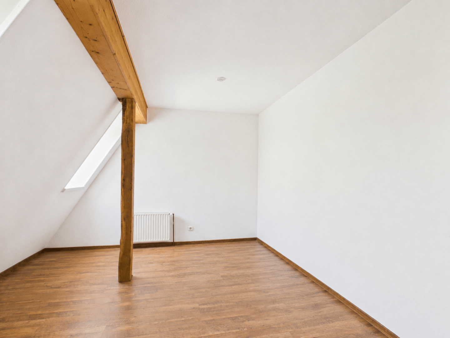 Zimmer 2 Dachgeschoss