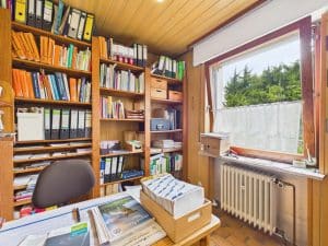 Büro EG